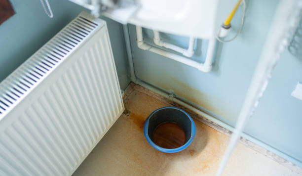 Best Water damage contractors near me  in West Menlo Park, CA
